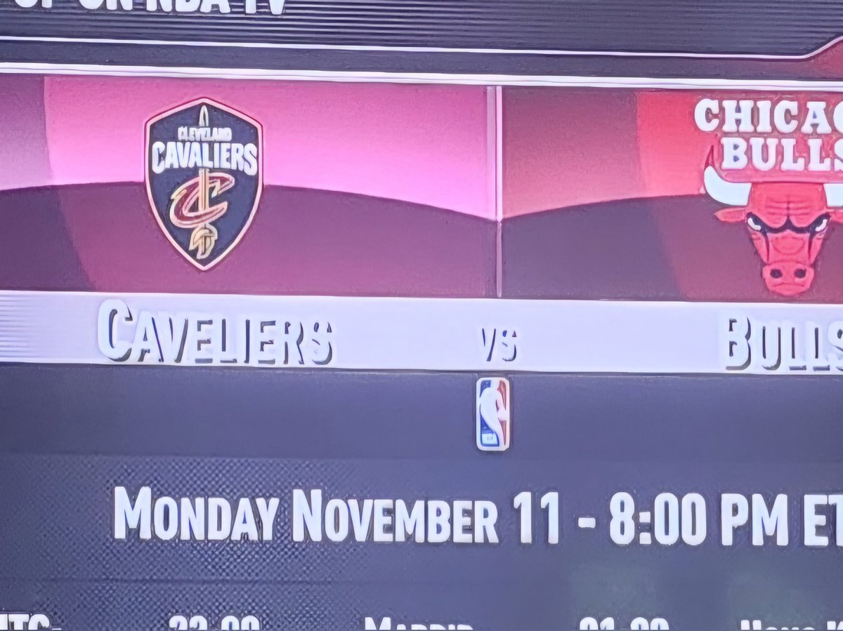 TheErUpThere's tweet photo. Even after an 11-0 start the @cavs still doesn't get respect...

#NBATV 
@TroyLi13 https://t.co/kKzZZNM6k0