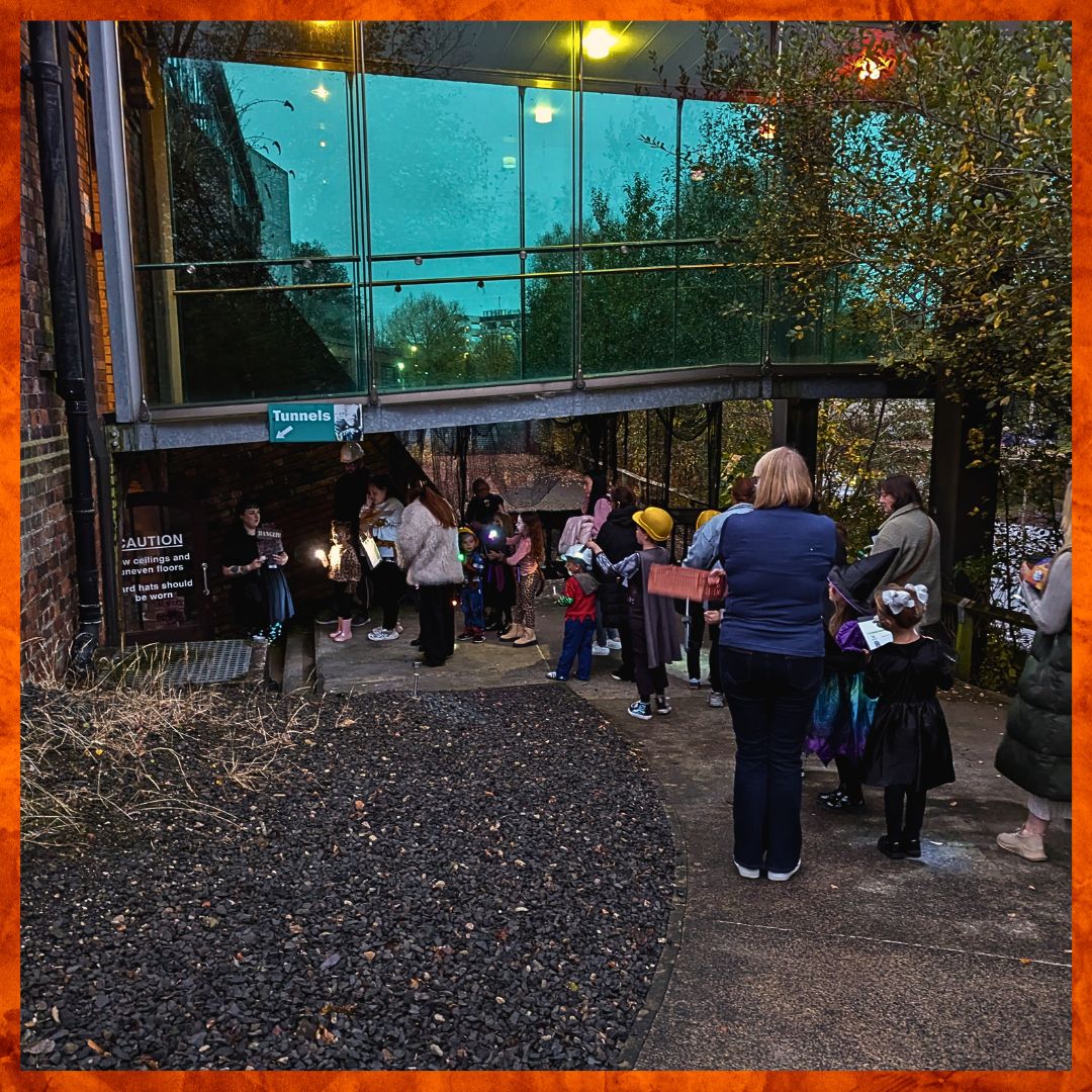 TheWorldofGlass's tweet photo. We hope everyone enjoyed Halloween at The World Of Glass 🎃 

All our staff have enjoyed having you at all our events this Halloween. Here are some naps from the events!

We look forward to welcoming you to next year's events!🍂 https://t.co/nZbPof13La