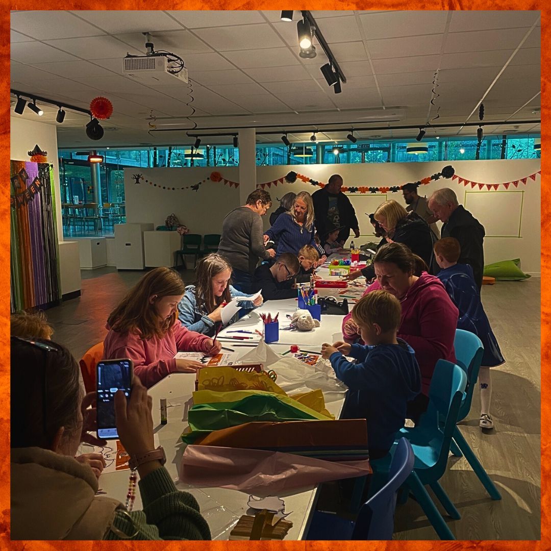 TheWorldofGlass's tweet photo. We hope everyone enjoyed Halloween at The World Of Glass 🎃 

All our staff have enjoyed having you at all our events this Halloween. Here are some naps from the events!

We look forward to welcoming you to next year's events!🍂 https://t.co/nZbPof13La