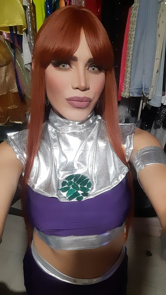 Marilyn23072474's tweet photo. Starfire 💜 💥
#Starfire #Halloween2024 #Halloween #Cosplay #TransIsBeatiful #TransMexicana #TransPotosina #SanLuisPotosí #Rt #Trans https://t.co/IR89Lqgl5j