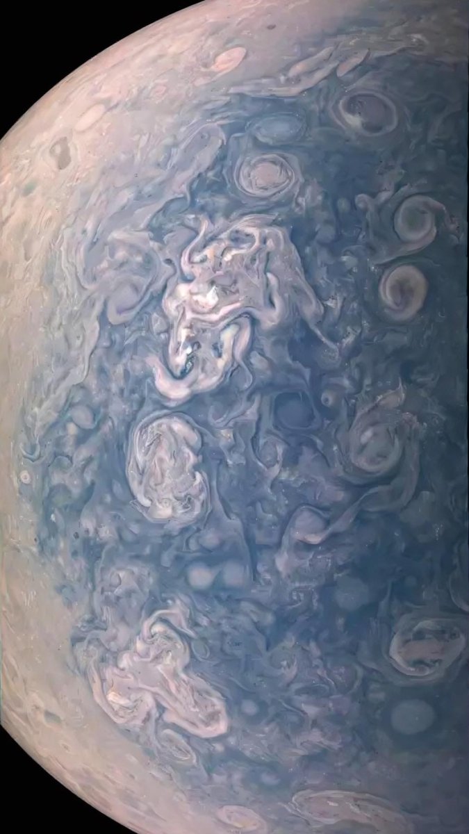 Latest in space tweet media