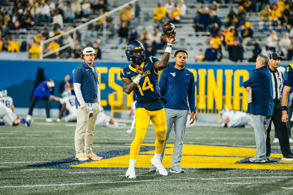 living the dream.. 1 step closer everyday🙏🏾 #agtg