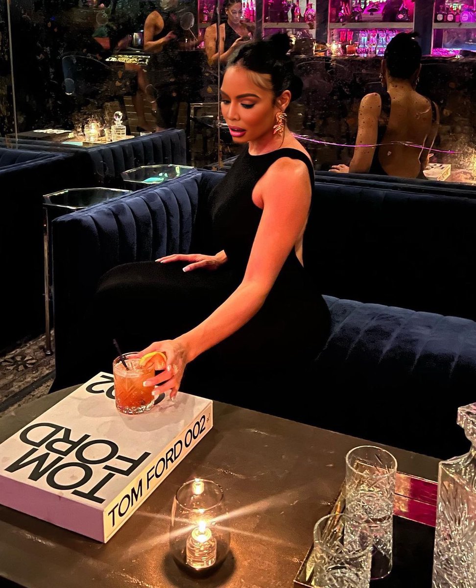 MargeauxOakley's tweet image. Margeaux-Ritas on me! 🥃 #LHOD