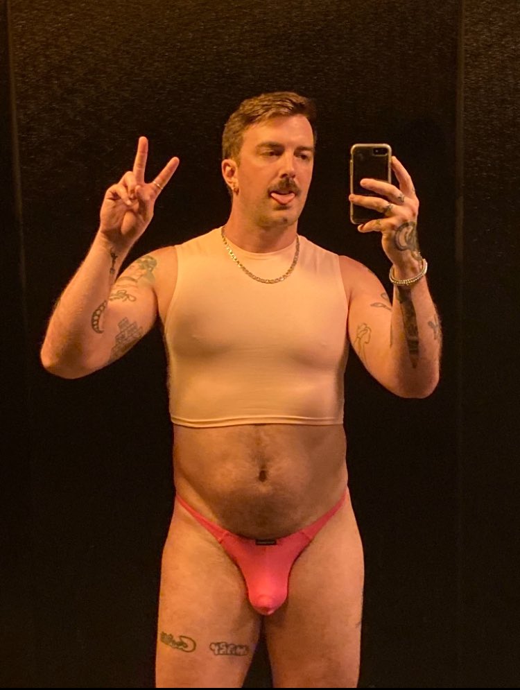 boston massivehugetits tweet media