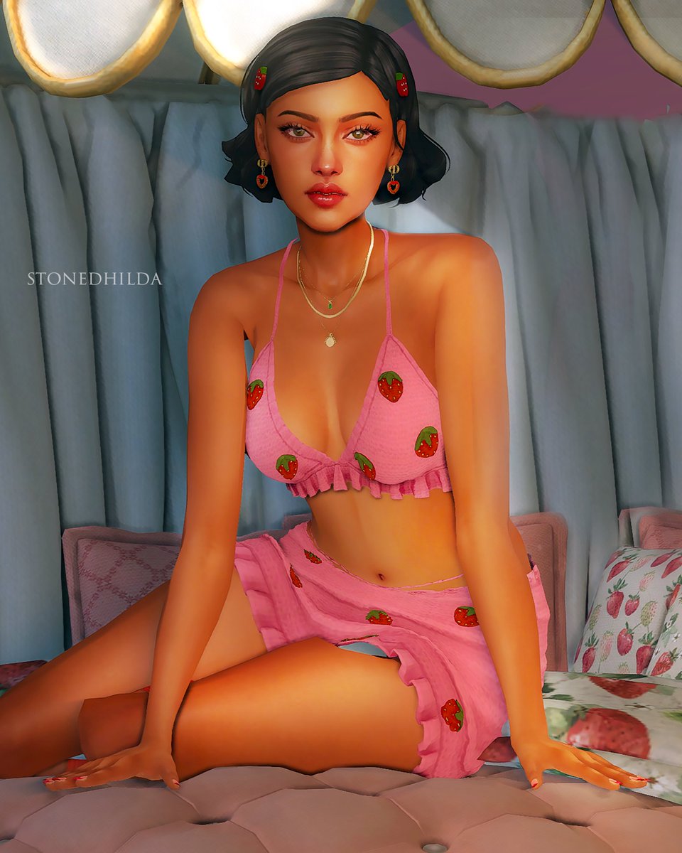stonedhilda's tweet image. Sweetest pick of the patch 🍓🥰

#TheSims4 #ShowUsYourSims