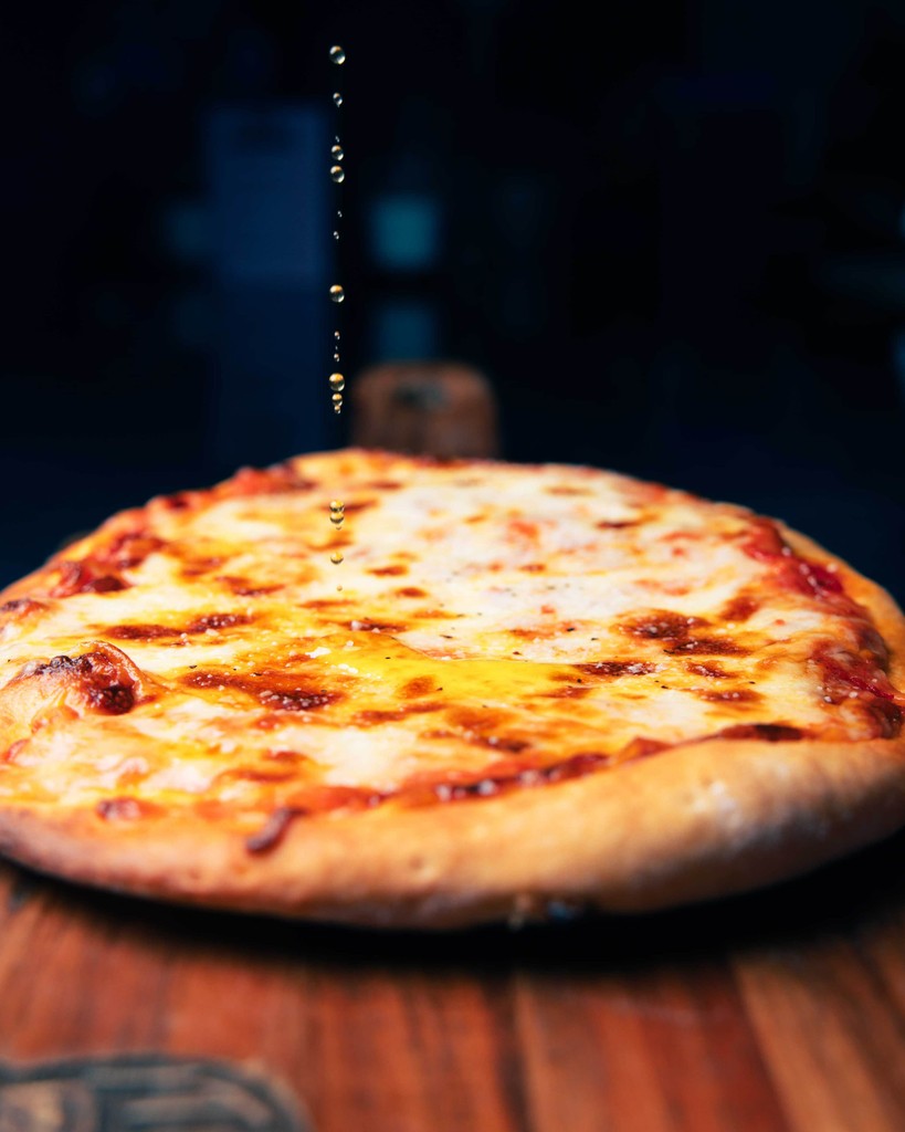 27clubcoffee's tweet photo. ‼️‼️CLEVELAND PIZZA WEEK $9.00 PIZZAS AVAILABLE TODAY!
⁠
Besties, it’s #ClevelandPizzaWeek—and we’re doing it BIG this year. 🤤

We’ve got three NEW pizzas + all of your faves on the roster for just $9.00—through 11/17. 🍕

Tag a foodie—and let’s eat! 🔥 #27ClubCoffee https://t.co/pxcaUBS7kJ