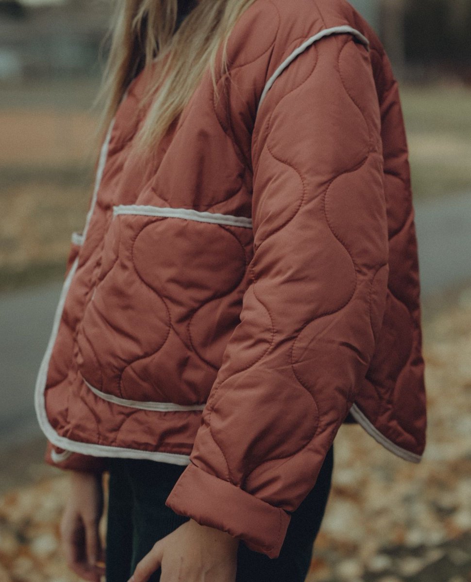 MinervaFabrics's tweet photo. We just love this @papercutpatterns Emmi Jacket @hannahrae.designs has sewn up in our @mindthemaker Thelma Quilted Coating
Find out more at https://t.co/NSjcDtwnXd
#Dressmaker #QuiltedCoating #QuiltedJacket #PapercutEmmi #PapercutPatterns #Emmi Jacket https://t.co/ZFI6FZUf45