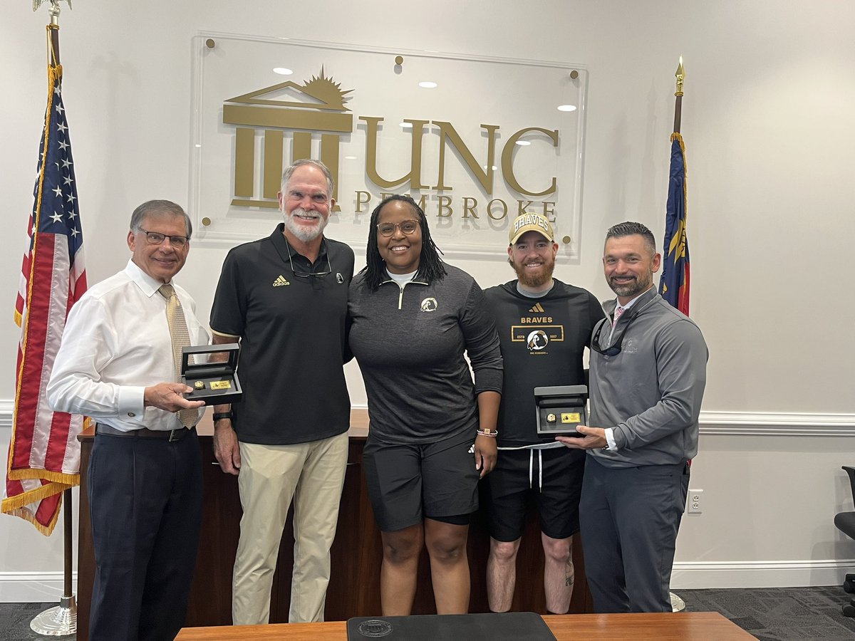 UNCP_WBB's tweet photo. Hard Work = Hardware 🏆💍

The back-to-back Conference Champions received their rings at Moonlight Madness to start the season. 

#BraveNation https://t.co/yjyQbQt1dh