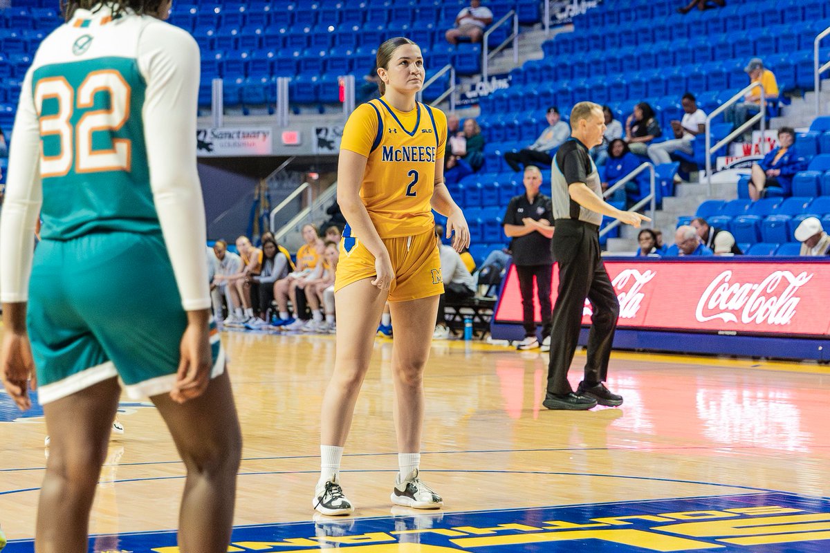 JuuliaPuente's tweet photo. Year 3 🔛

#GeauxPokes https://t.co/X4yyLAn7M2