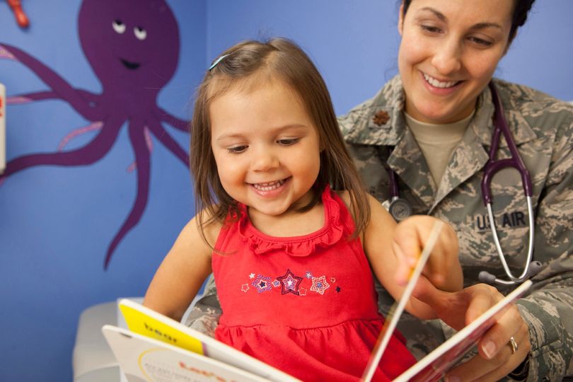 Reach Out & Read CO tweet media