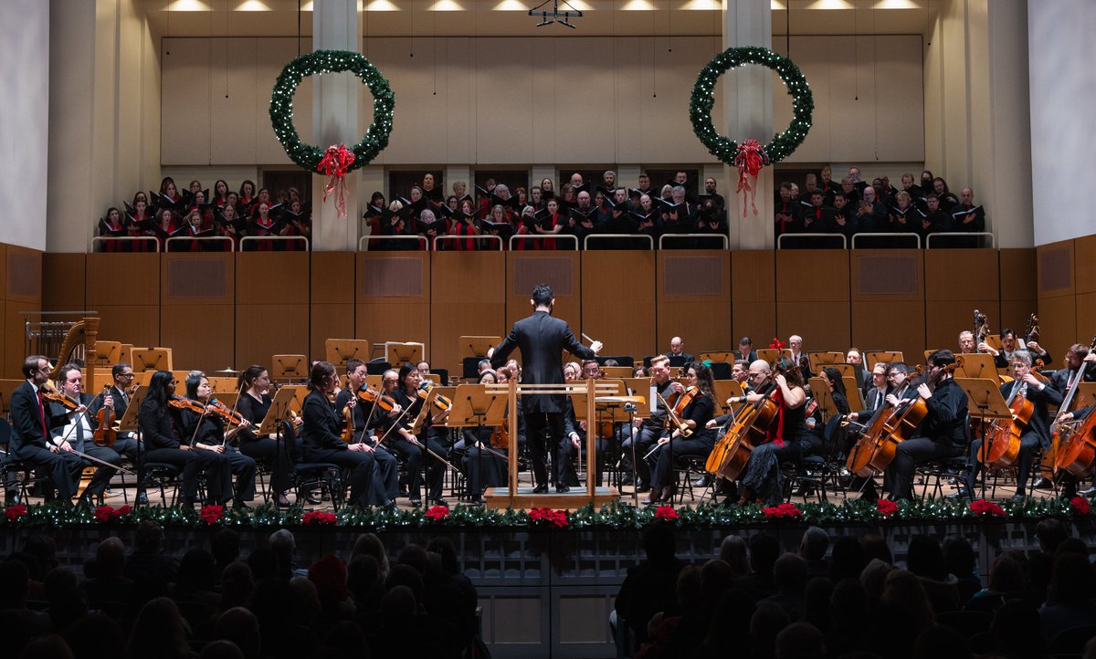 OregonSymphony's tweet photo. Counting down to the holiday season with the @Oregonian's Holiday Events Guide! 🎄🎶 Taking a look at some of Portland’s most anticipated holiday celebrations.

See the full list here: https://t.co/OE0eL7bYsR https://t.co/PxIP4dW1m2