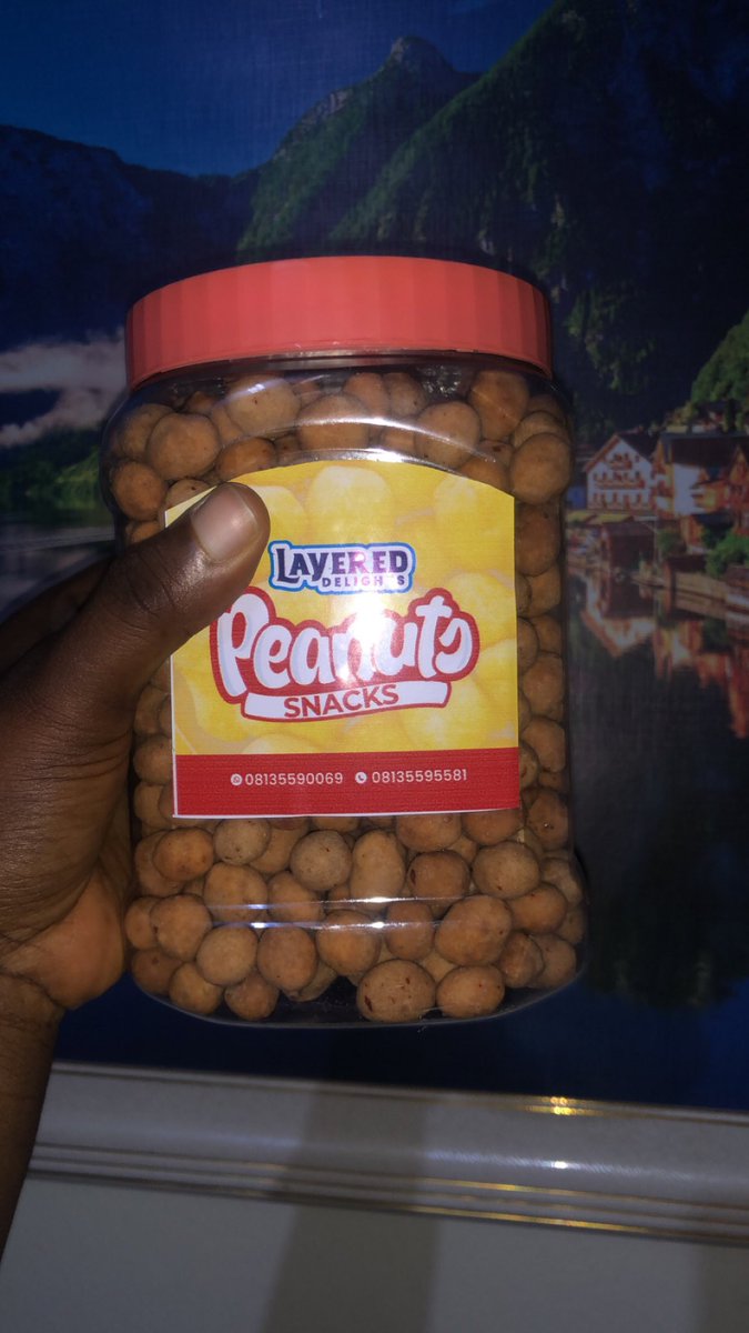 Teafeh's tweet image. Hey everyone! We're back and better than ever! After taking some time to perfect our recipe, Layered Delights Peanut is now open for business! For the tastiest peanut burgers and snacks, Kindly dm,We can't wait to serve you!
Your repost will go a long way please🙏🏾