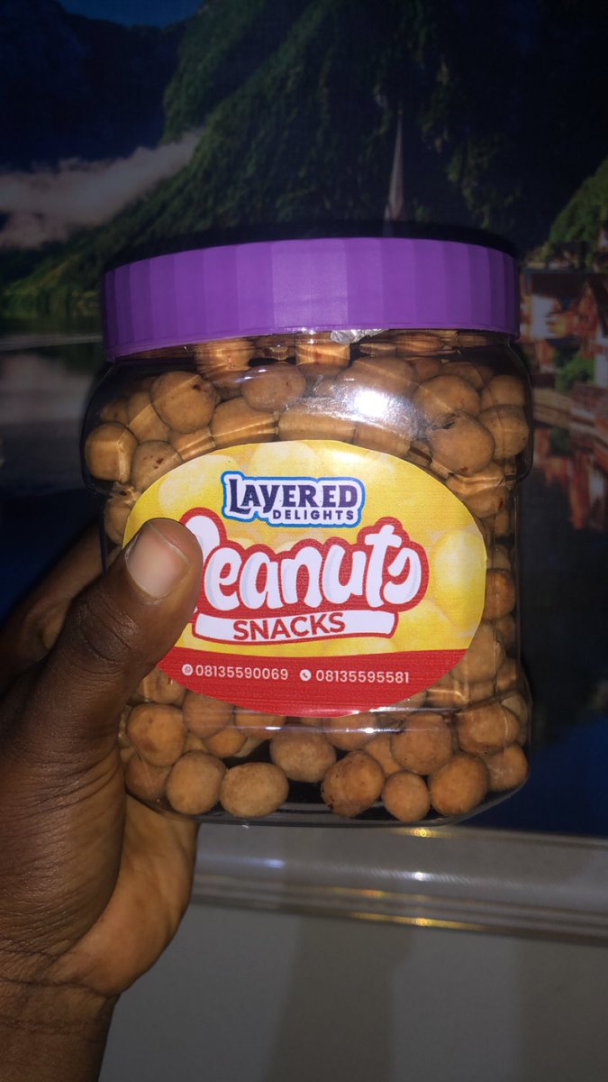 Teafeh's tweet image. Hey everyone! We're back and better than ever! After taking some time to perfect our recipe, Layered Delights Peanut is now open for business! For the tastiest peanut burgers and snacks, Kindly dm,We can't wait to serve you!
Your repost will go a long way please🙏🏾