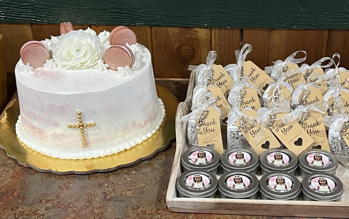 DynastyCakes77's tweet photo. Baptism Cake & Personalized M & Ms (inside tin cans & boxes).
Contact us for your next event. We have all items in stock and we will print/personalize m & ms for you.
#dynastycakesandsweets #elpasocakes #baptismcake #girlbaptism #eddieprinter https://t.co/kTvuiLktqU