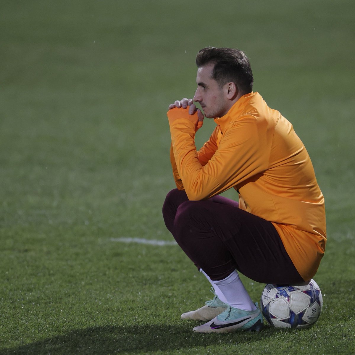 bosunatiklama's tweet photo. Kerem Aktürkoğlu: "Galatasaray benim evim. İnsan evinden ayrılır ama evinden vazgeçmez." https://t.co/Krs1HnAwZR