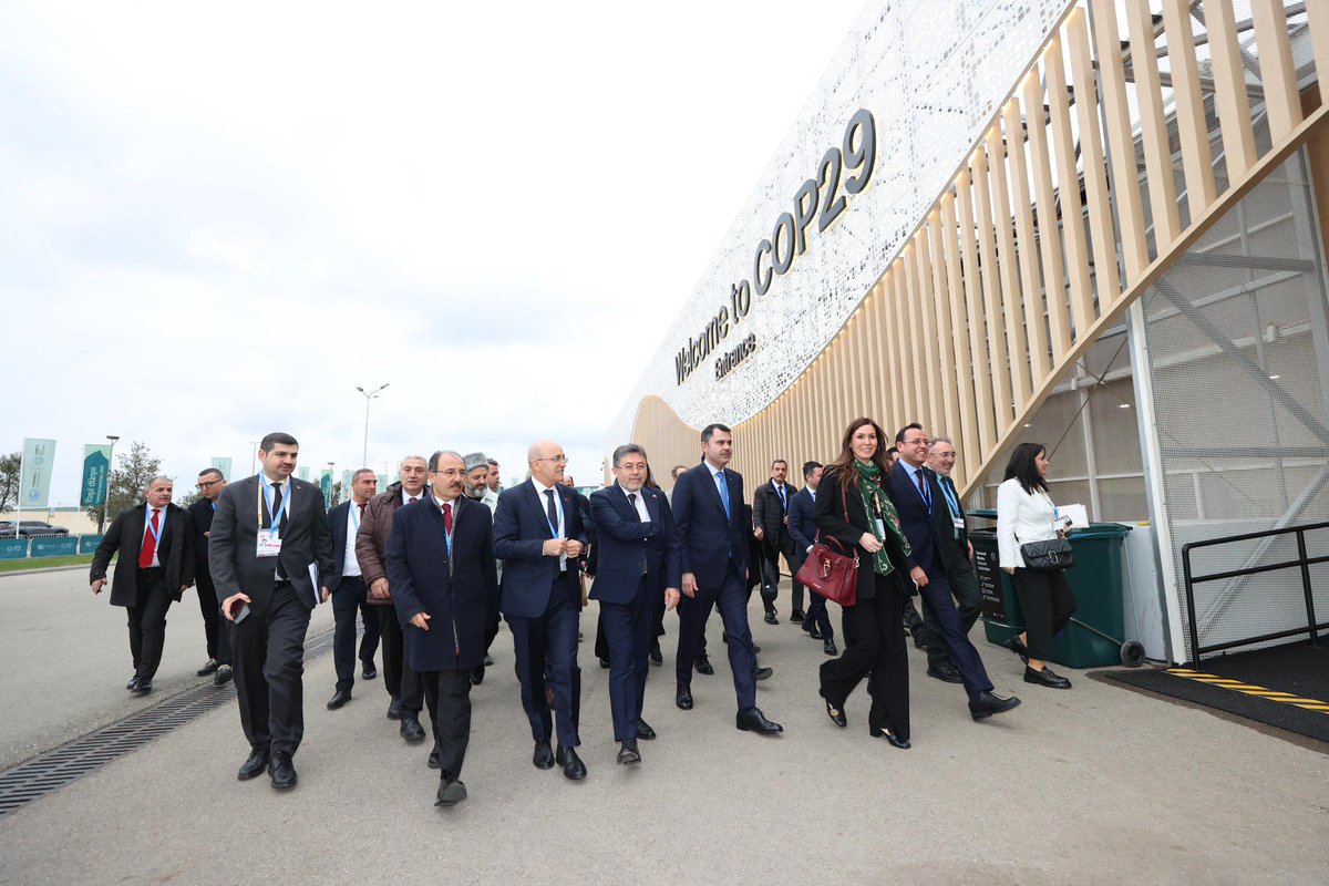 ilbanktr's tweet photo. Genel Müdürümüz Recep Türk, Birleşmiş Milletler İklim Değişikliği Çerçeve Sözleşmesi 29. Taraflar Konferansı'nın ilk gününde #Bakü'de; Çevre, Şehircilik ve İklim Değişikliği Bakanımız Sayın Murat Kurum, Hazine ve Maliye Bakanımız Sayın Mehmet Şimşek ve Tarım ve Orman Bakanımız Sayın İbrahim Yumaklı tarafından gerçekleştirilen Türkiye Pavilyonu'nun açılışına katıldı.

#COP29