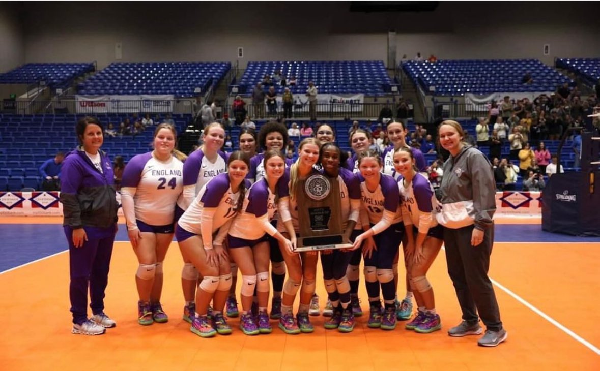 So proud of this team. Last week we played in the state championship game and ended out our season as state runner-ups. Although it’s not the ending we wanted, it is still something to be extremely proud of. I am so so lucky. Thank you Jesus for all of these opportunities. 💜