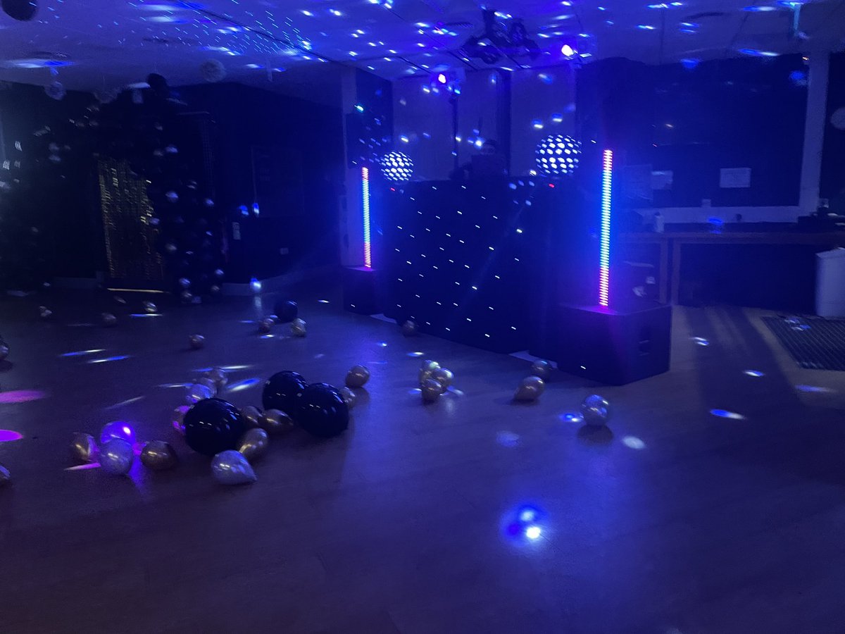 🎉 FUNCTION ROOM HIRE 🎉

Creasey Park clubhouse is available to hire for Saturday night functions.

🍺 Licensed bar.
🕺 Large floor area.
🍕 Buffet food (optional extra).
🧑‍🤝‍🧑 Capacity for 100 people.
🤝 Friendly staff

Contact creaseypark@bedfordshirefa.com or call 01582 268108.