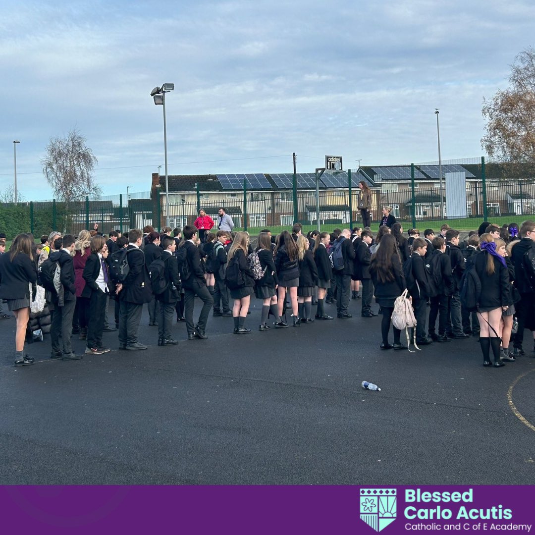 BlessedCarloA's tweet photo. Thank you to our students and staff who observed a minute silence today in remembrance of those who gave so much for our futures.
#lestweforget #respicio #armisticeday @StJosephCMAT https://t.co/IzY6ku8NsA