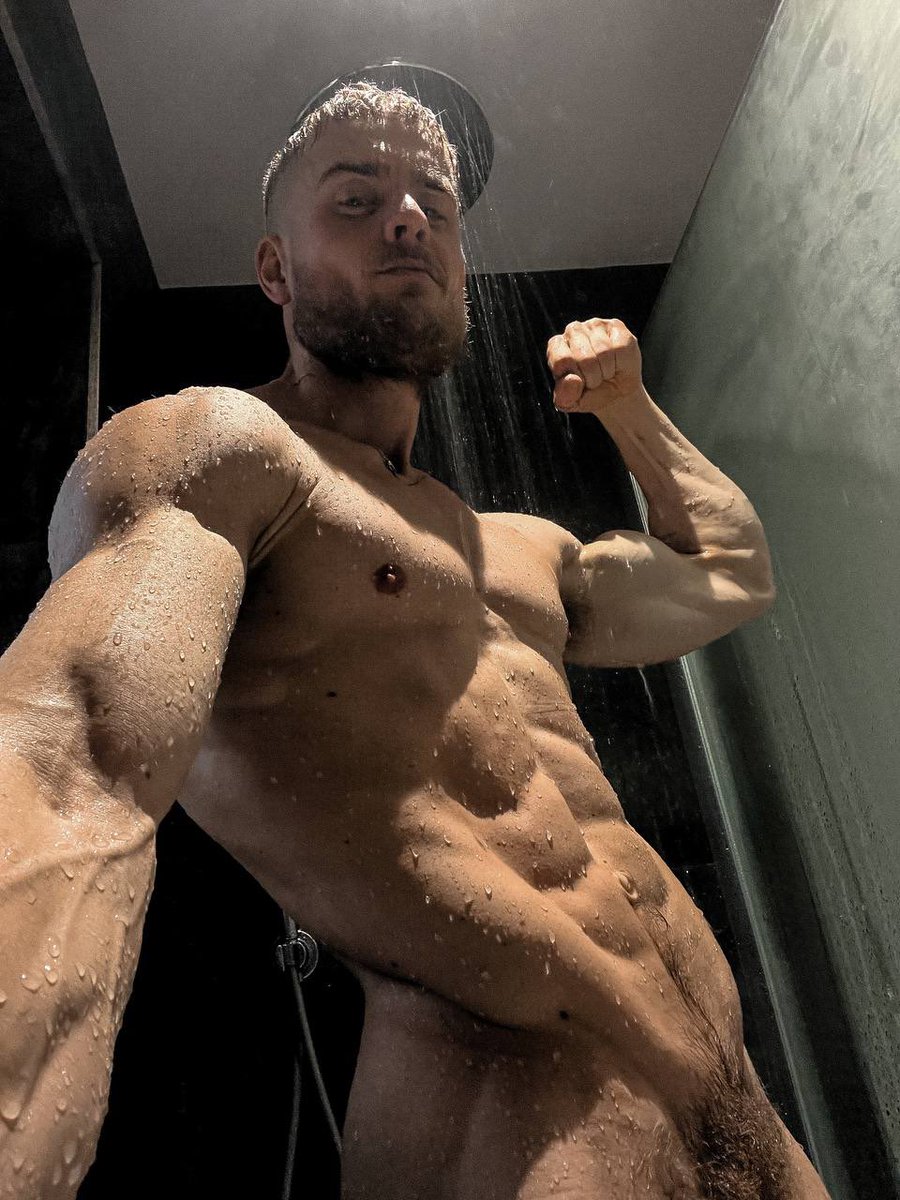 Come take a shower with me 😈💦

Let’s chat and see from there 👉🏻 onlyfans.com/shredxx