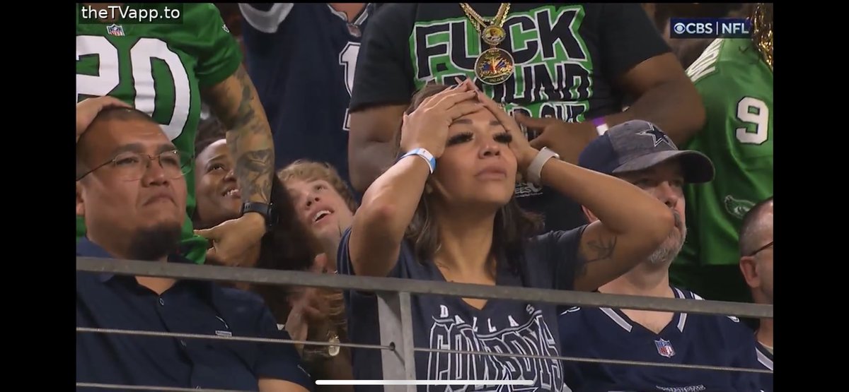 fridayphil's tweet image. Caught on camera. Mega oopsie.