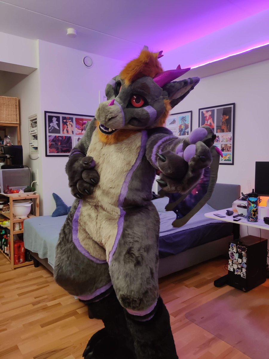 Graphilum🌌 - moving to Bsky (@graphilum) on Twitter photo I've received a... me in the mail from <a href="/Tuliusis/">Tulius @ Bsky</a>!
Very happy with the results and now I'm doubly excited to show off at NFC!
I'll get better at pictures, but not too bad for a first attempt x3 I've received a... me in the mail from <a href="/Tuliusis/">Tulius @ Bsky</a>!
Very happy with the results and now I'm doubly excited to show off at NFC!
I'll get better at pictures, but not too bad for a first attempt x3