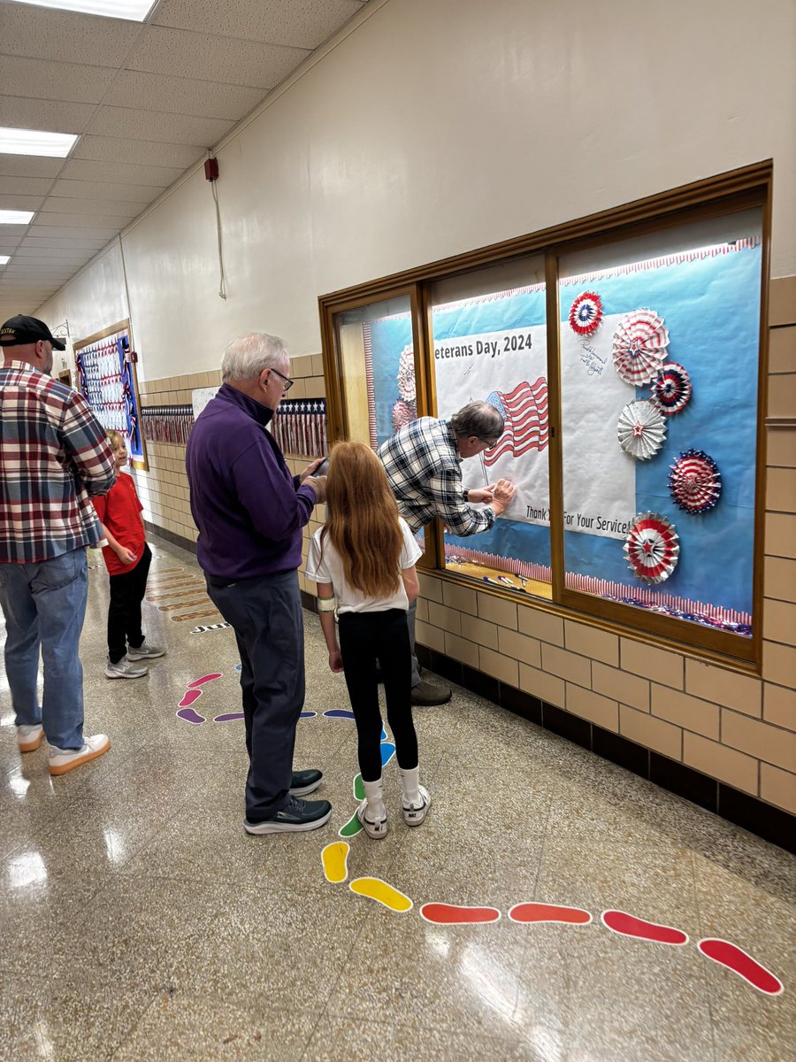 Elena Scotton (@mrs_scotton) on Twitter photo We had a very special morning here at <a href="/CUYHTS/">Cuyahoga Heights Schools</a> honoring all our veterans! From pre-K to 12th grade, veterans were recognized through songs, poems, artwork, and tribute videos! 🇺🇸 We had a very special morning here at <a href="/CUYHTS/">Cuyahoga Heights Schools</a> honoring all our veterans! From pre-K to 12th grade, veterans were recognized through songs, poems, artwork, and tribute videos! 🇺🇸