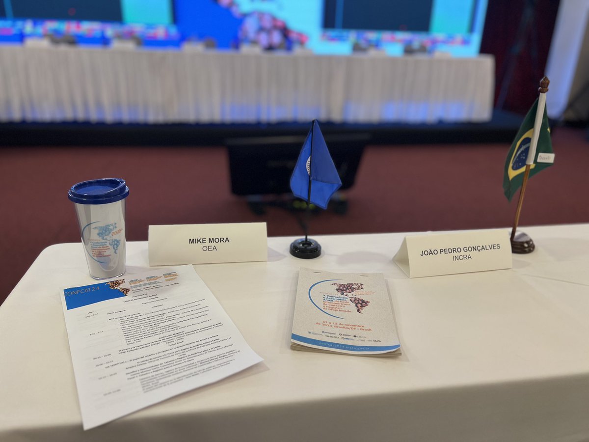 CatastroOEA's tweet photo. @Mike_O_Mora, Secretario Técnico de la #RICRP, enfatiza en que “esta #CONFCAT24 marca una década de colaboración y progreso colectivo con la que promovemos el papel fundamental que tiene el catastro y registro para consolidar territorios equitativos, sostenibles e inclusivos”.💪 https://t.co/23hNfqIWOJ