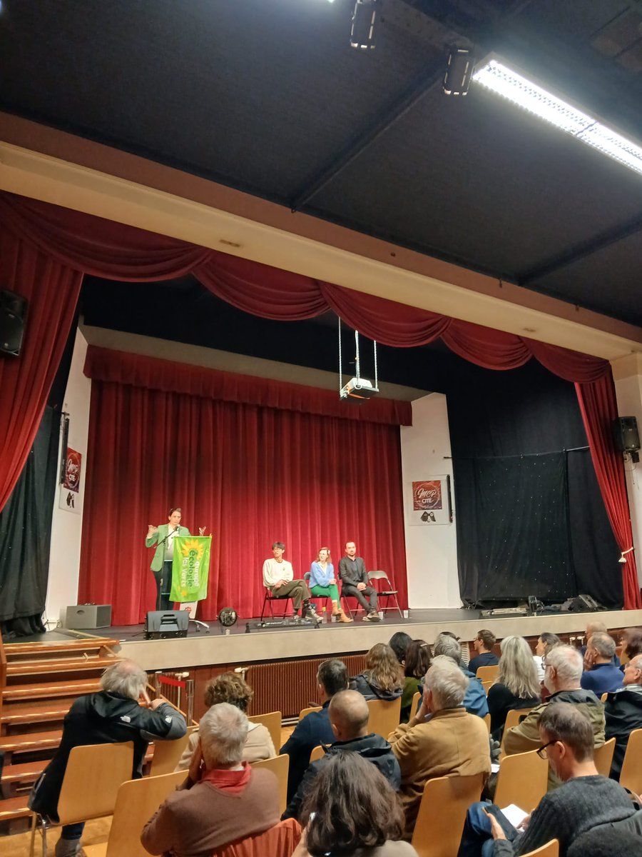 loic_minery's tweet photo. Retour en images sur la venue de @marinetondelier à #Mulhouse la semaine passée.

Oui une autre politique est possible et souhaitable pour notre ville et pour notre pays. 

Les besoins sociaux et les impératifs environnementaux sont criants. https://t.co/TQRYpVeY11