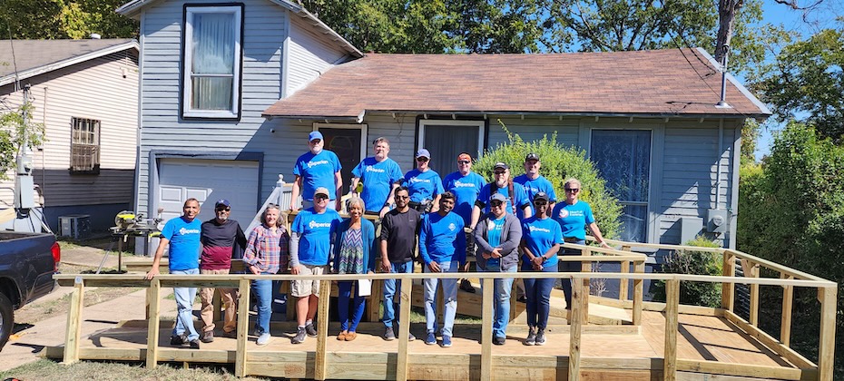 Experian's tweet photo. This #VeteransDay, we're proud to announce that Experian has been named one of Forbes America's Best Employers for Veterans! πΊπΈ Thank you to those who have served & to our veteran employees who bring their incredible skills & leadership to #TeamExperian π https://t.co/dnjn1tFDUX https://t.co/Kc3vmV0esY
