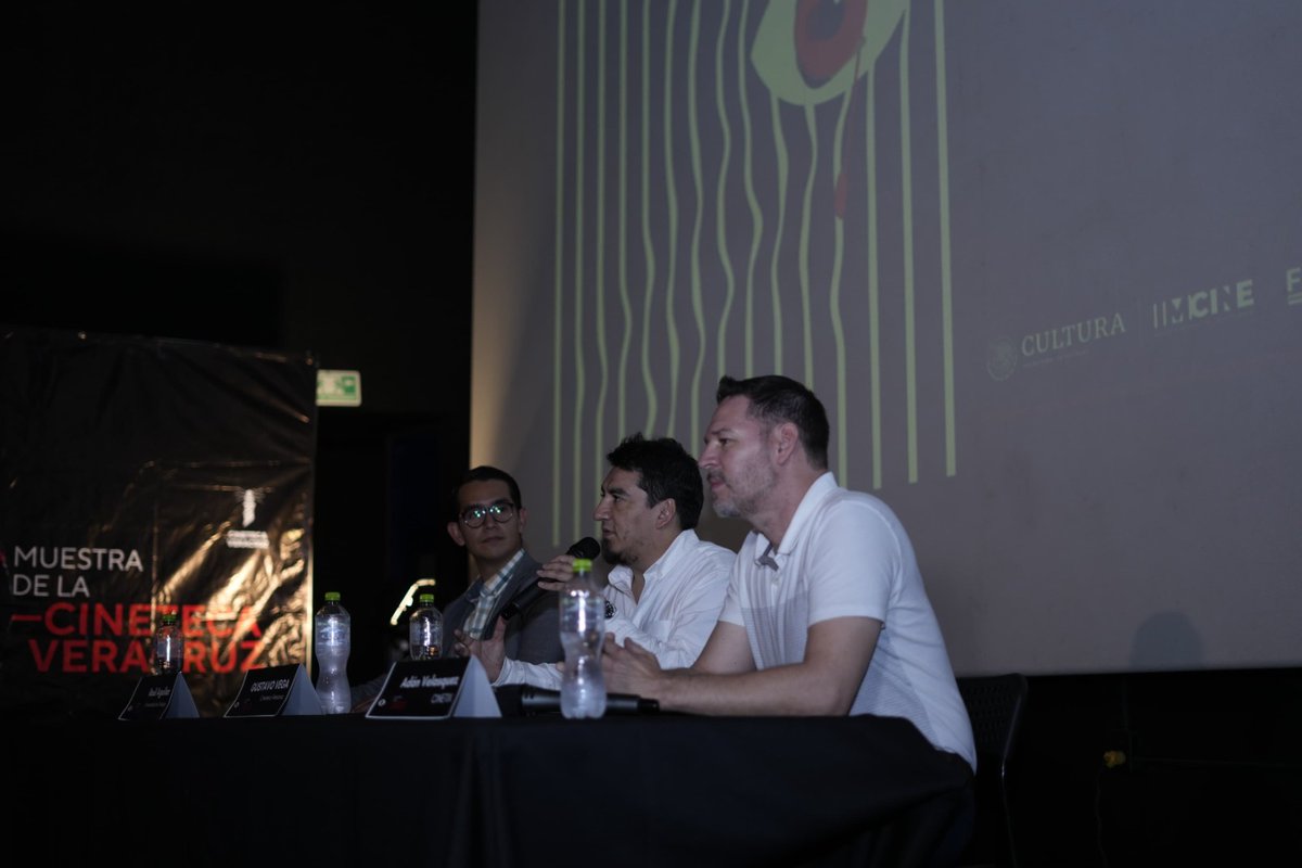hoy_xalapa's tweet photo. Llega a Xalapa la Tercera Muestra de la Cineteca Veracruz https://t.co/e4UOmSfFHH a través de @hoy_xalapa @cinetecaver @CinetecaV https://t.co/j3AgIDX9Rr