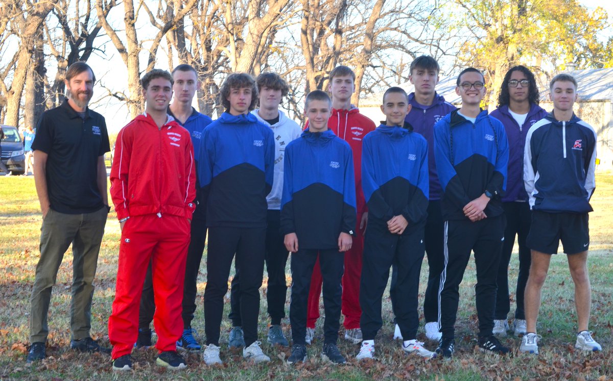 State medalists, repeat picks headline 2024 All-Shawnee County boys cross country. <a href="/HaydenHigh/">Hayden Catholic HS</a> <a href="/SHSVikingXC/">SHS Viking Cross Country</a> <a href="/SHHSThunderbird/">Shawnee Heights HS</a> <a href="/TWestXCTF/">Topeka West XC/T&F</a> <a href="/RuralXC/">Washburn Rural XC</a> ...
loom.ly/ELgnvkw