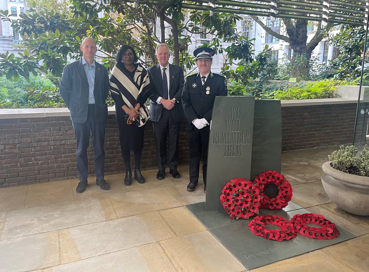 Darren Owen (@djobtn) on Twitter photo Today I had the Honour of leading the <a href="/LBGplc/">Lloyds Banking Group</a> <a href="/PoppyLegion/">Royal British Legion</a> Remembrance Service at 25 Gresham Street. I read ‘For the Fallen’ a Poem by Laurence Binyon this was followed by the Exec laying wreaths, The Chairman, Group Exec Director, People and Places & Myself. #WeWillRememberThem Today I had the Honour of leading the <a href="/LBGplc/">Lloyds Banking Group</a> <a href="/PoppyLegion/">Royal British Legion</a> Remembrance Service at 25 Gresham Street. I read ‘For the Fallen’ a Poem by Laurence Binyon this was followed by the Exec laying wreaths, The Chairman, Group Exec Director, People and Places & Myself. #WeWillRememberThem