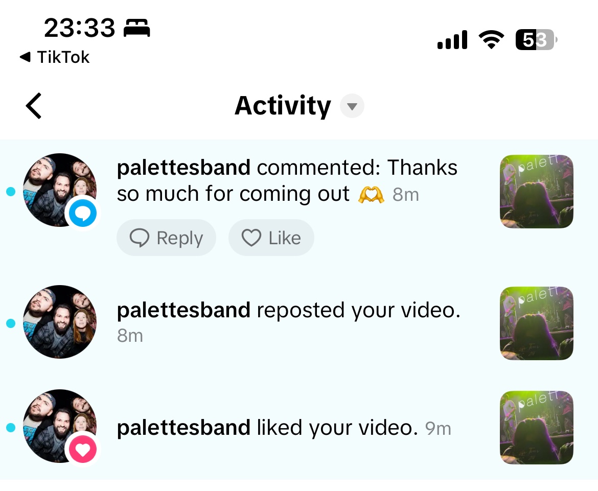 Onifansonly's tweet image. You got to imagine my excitement when this amazing band commented on my TikTok about them 🥰😍😍😍#palettestheband #hype