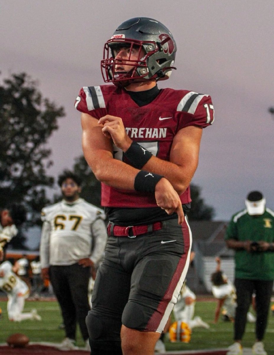 First 5 games back from injury: 
5-0 
43/56 819 Yards 11 TD 0 int 
(77%) 
Playoff time …