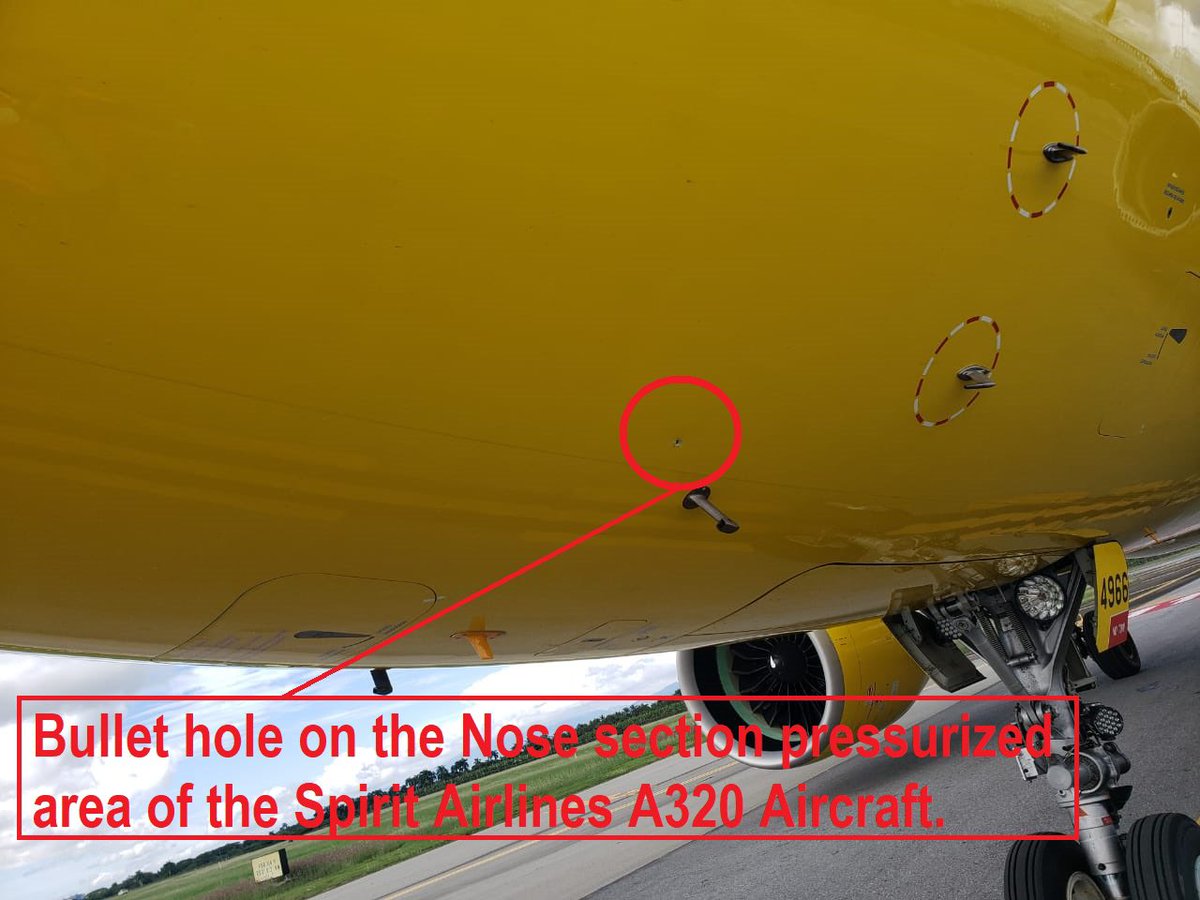 Enel_Aire's tweet photo. #Breaking Un Airbus A320-271N con matrícula N966NK de #SpiritAirlines recibió impactos de bala cuando se encontraba en su aproximación para aterrizar en el Aeropuerto Internacional Toussaint Louverture en Haití. La aeronave fue desviada al Aeropuerto Internacional El Cibao. Los impactos de bala perforaron la nariz de la aeronave, algunas partes de la cabina de pasajeros y compartimentos de maletas. No se reportaron heridos.