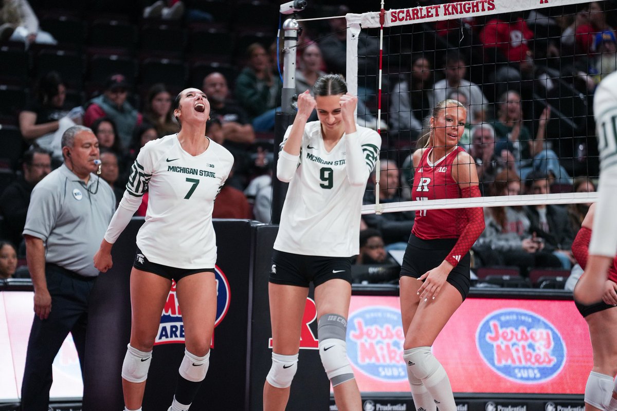 LeahJohnson_VB's tweet photo. Good over time... 

It was great to see the work Team 53 has been putting in pay off with another B1G win. But we are not done yet! 

The Battle at Breslin against our in-state rival is this Friday, I'm excited to be at home with all of Spartan Nation!

Go Green, Wear White! https://t.co/TDmZuXRTK1