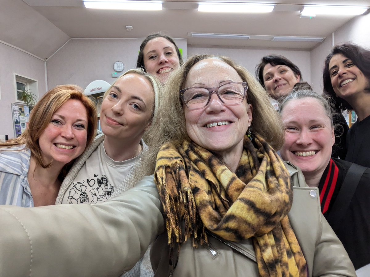 Val_Bold's tweet photo. Lovely evening in #Cambusbarron @StirlingLibs enjoying a  "B-I-L-F-a-thon (Books I’d Like to Finish – a thon)".  More conversation than reading -- and what a fascinating discussion of what we like to read and why! The hot chocolate and cakes were lovely to. Thanks @jhay192 #BILF https://t.co/uc4YpYTkVw