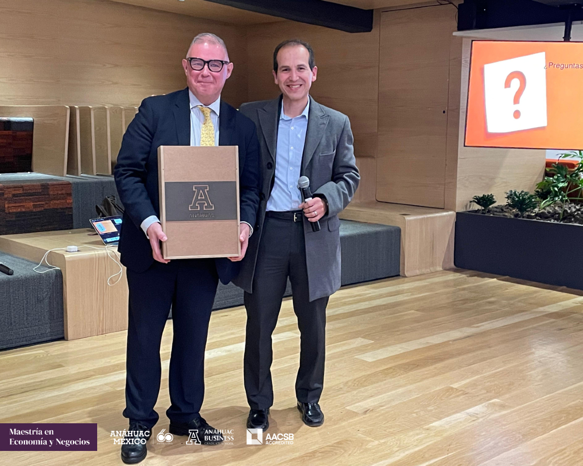 MENAnahuac's tweet photo. ¡Revive los mejores momentos de nuestra Open Class del 29 de octubre! 🎉📚 

Disfrutamos de una jornada enriquecedora con insights valiosos de Enrique Godines sobre estrategias para negocios en tiempos de incertidumbre. 💡✨ https://t.co/vXxYeJczn5