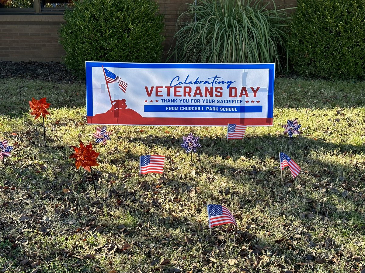 CHPCRUSADERS's tweet image. Today at Churchill Park, we honored our Veterans! 🇺🇸 Our students placed pinwheels outside, each one bearing the name of a Churchill Park family Veteran, in recognition of your incredible sacrifice and service. Thank you to all who have served! #VeteransDay #HonoringOurHeroes…