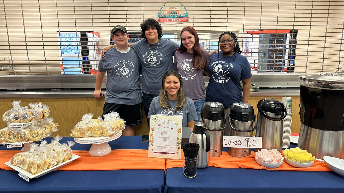 Serving up success! 🎉 Glenn High School ProStart students stole the show at the Grizzly Fall Market earlier this month, offering up fresh kolaches and coffee. Their hard work and dedication shone through every bite and sip—so proud of these future culinary stars! 🌟