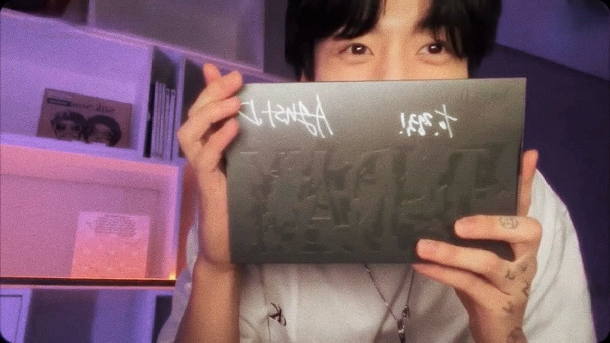 lovvforjk's tweet photo. i miss my comfort person https://t.co/TouDrQvBqD