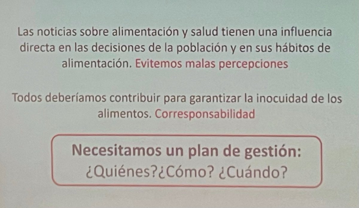 EChicango01's tweet photo. El teléfono dañado de una comunicación inefectiva 🗣️ 

Ejemplo presentado por la Dra. Johanna Ortiz-Ulloa en el Simposio #OneHealth presentado en @UDLAEcuador https://t.co/8cNkbzHkNR