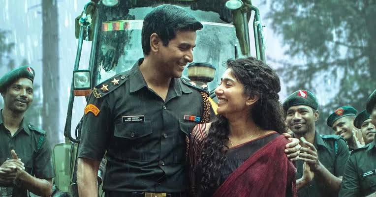 Thilacraj's tweet photo. #Amaran -๐(5)/5
Salute to #MajorMukund & #IndhuRebecca. This movie left me speechless. Technically brilliant. @Siva_Kartikeyan & @Sai_Pallavi92 were as perfect as the real ones. Excellent performance. #CHSai ๐ฅ, @gvprakash ๐ต & @Rajkumar_KP ๐ฌ deserves a huge applause. https://t.co/j9DBBYLRKP