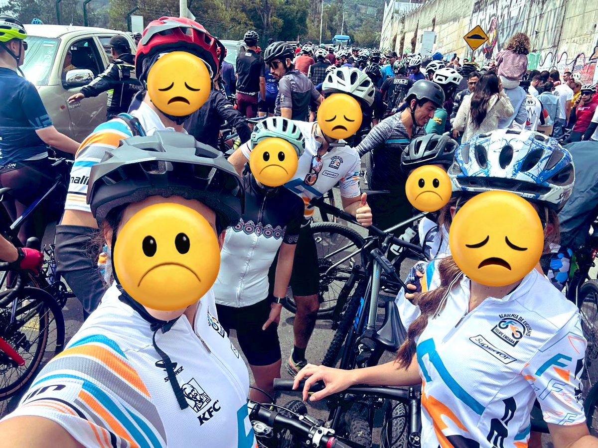 ameh871's tweet photo. Valoremos la vida de los ciclistas!! 🚴🏼‍♀️🚲

Promovemos salud física y evitamos la contaminación del aire, q no solo respiro YO, sino q también respiras TÚ.

En memoria de Carla Barona 😔

#TodosSomosFelipeEndara
#NoMasFamiliasAtropelladas https://t.co/wpn3MUuCVo