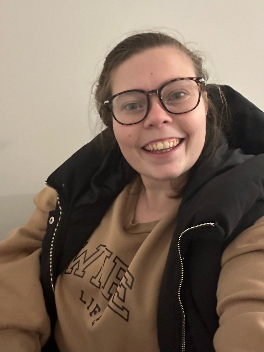 Being single and smile always is the best to happen to any human