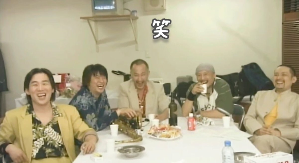 allofTAKANAKA's tweet photo. Oh my God, after Kazumi Watanabe, Ko Shimizu of Naniwa Express (second from right) has also fallen ill and is fighting an illness. I hope he and Rikiya Higashihara (Dr, center) will recover.😞
#GoNaniwaExp #GetWellSoonKoShimizu #NaniwaExp #NaniwaExpress #jfusion #citypop #清水興 https://t.co/Hte35QWngb