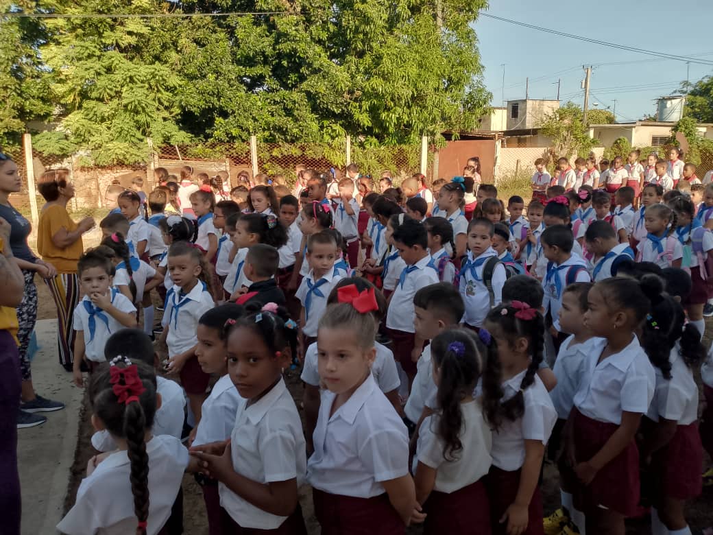 Reinicia el curso escolar en #Madruga #Mayabeque después del paso del huracán #Rafael 
#JuntosPorMayabeque 
#MayabequeSeMueve