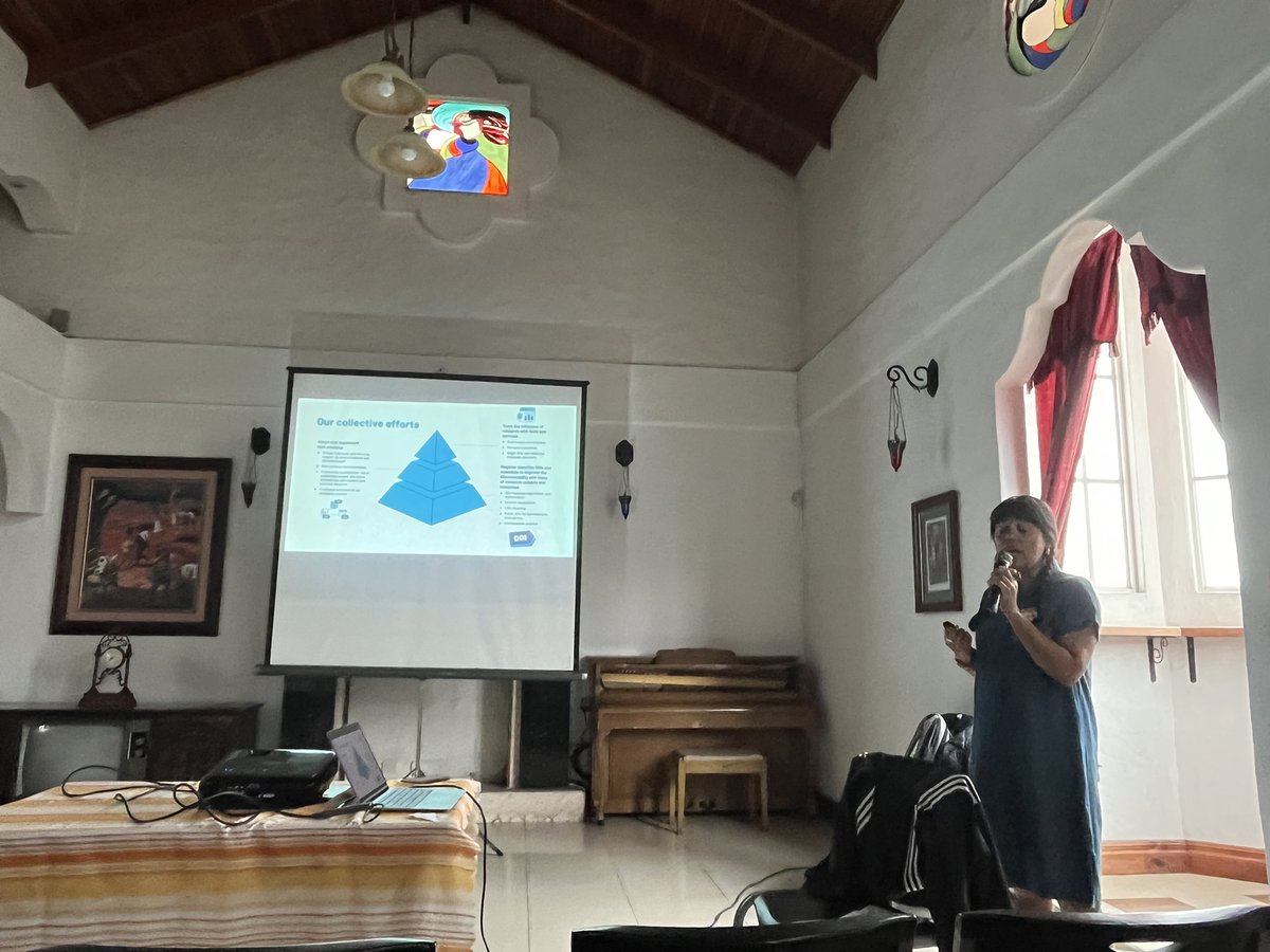 AnaPatyCardoso's tweet photo. Pura Vida! @DataCite Connect workshop in Costa Rica #dataciteconnect https://t.co/1N5gEKr9tc