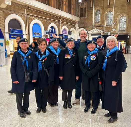 SEFinlay's tweet photo. @xandvt thank you for stopping to have a photo with us yesterday. Members of the WAAF/WRAF/RAF(W) association and @WRAFBranch of the Royal Air Force Association https://t.co/xvuGHPvumJ